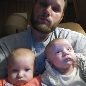 Meet your Posher, Travis